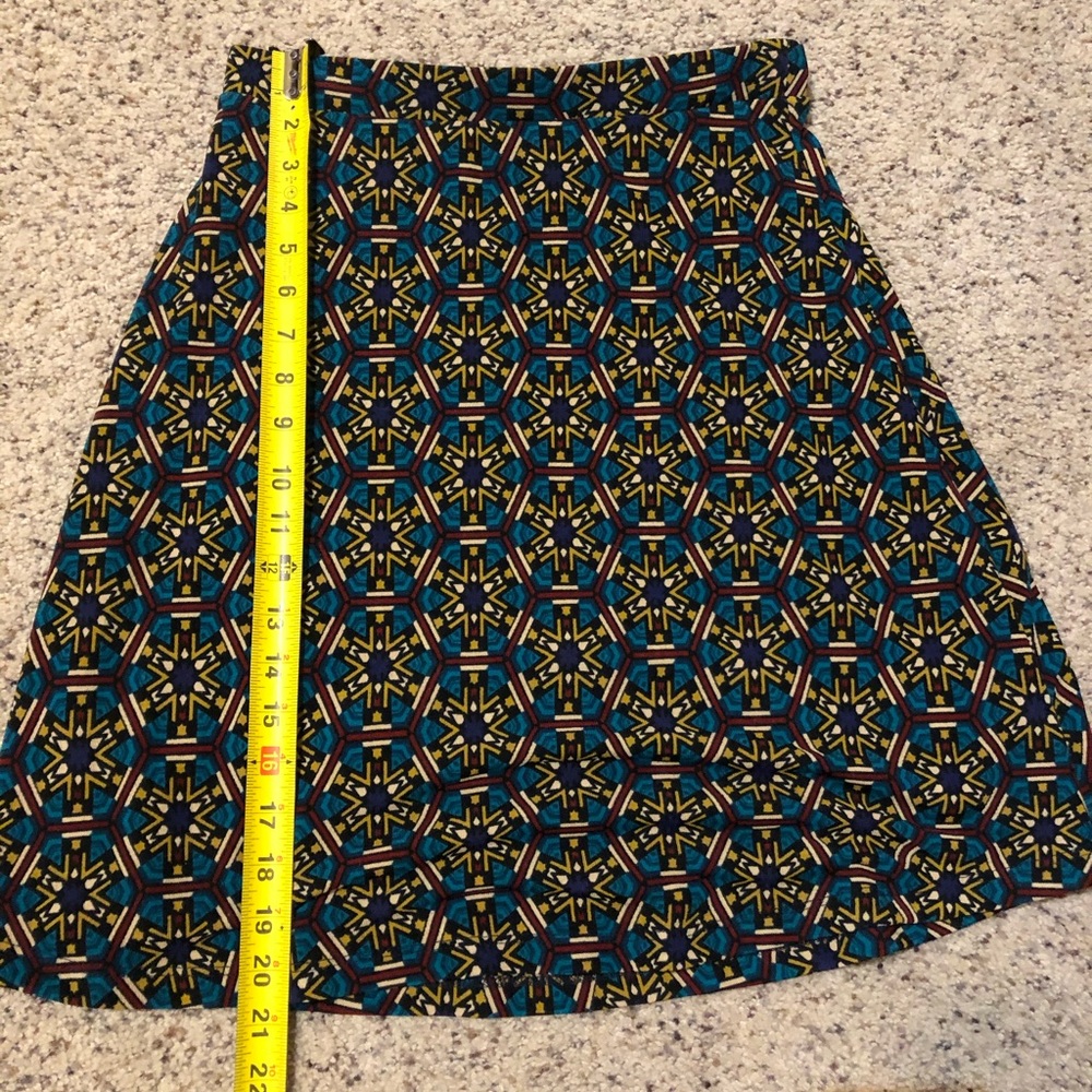 Le Lis skirt for work or play!